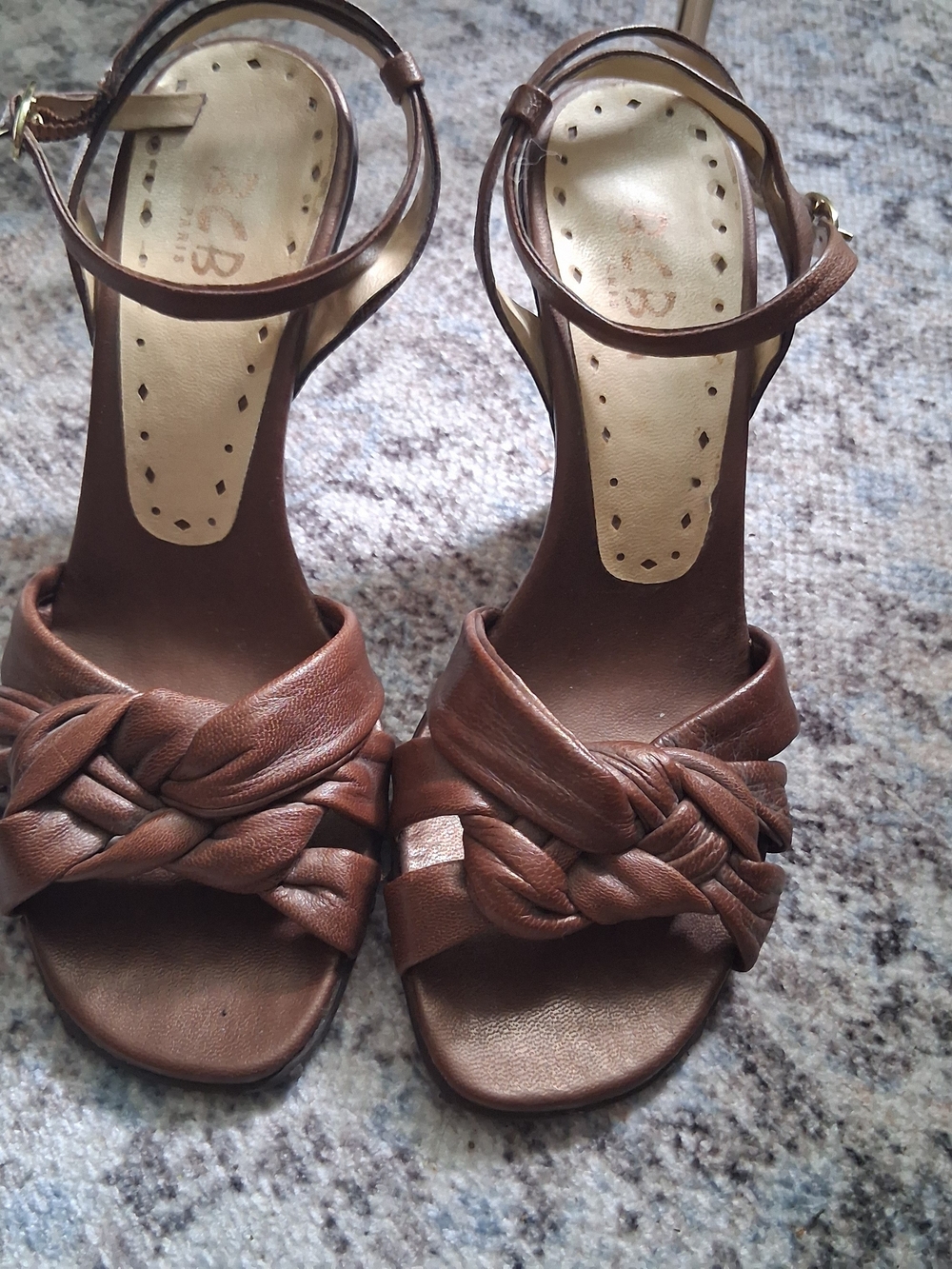 BcBG Girls Brown Braided Leather Ankle-Strap Heels 7 1/2